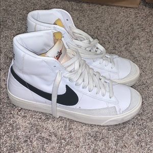 Nike High Top